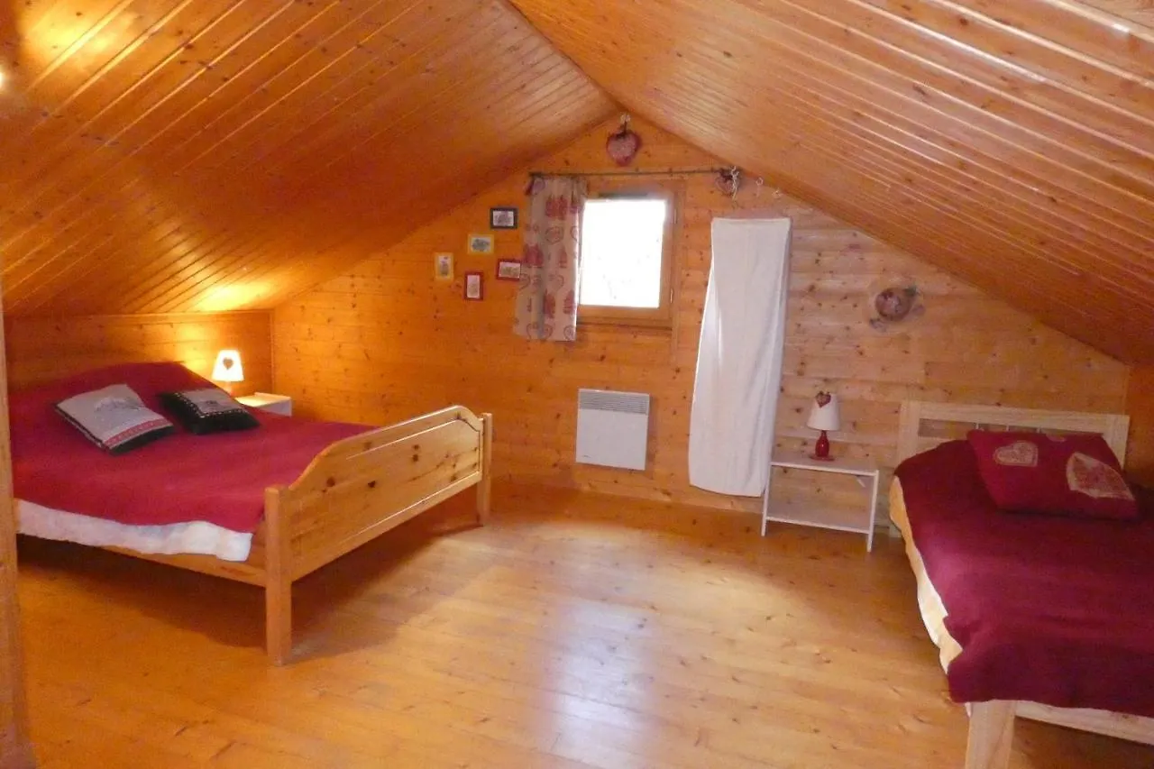 Les Chalets De La Vigne Grande Saint-Floret
