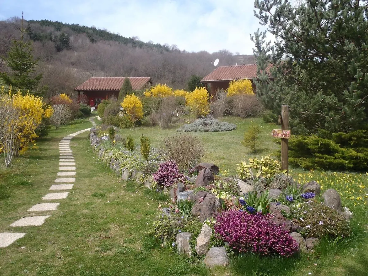 Les Chalets De La Vigne Grande Saint-Floret 0*,  フランス