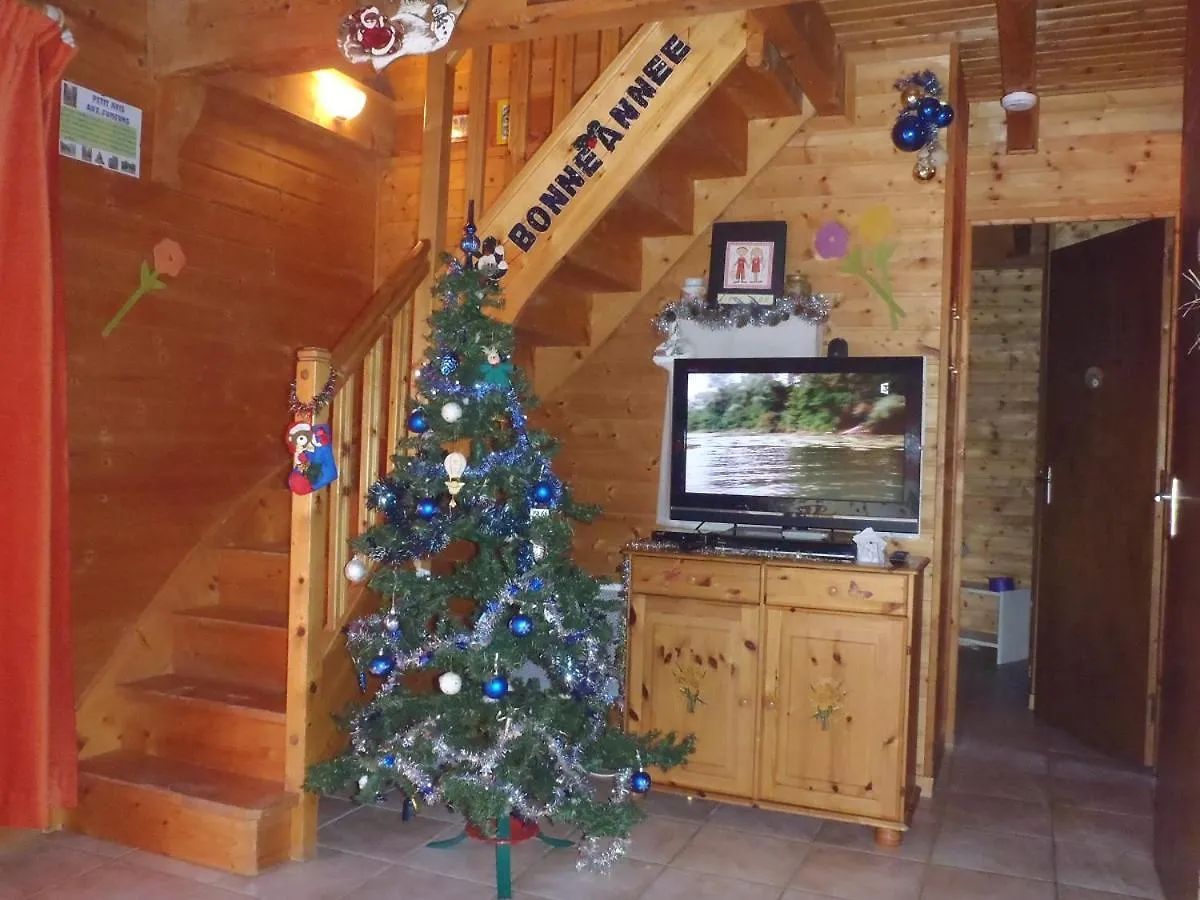 Les Chalets De La Vigne Grande Saint-Floret フランス